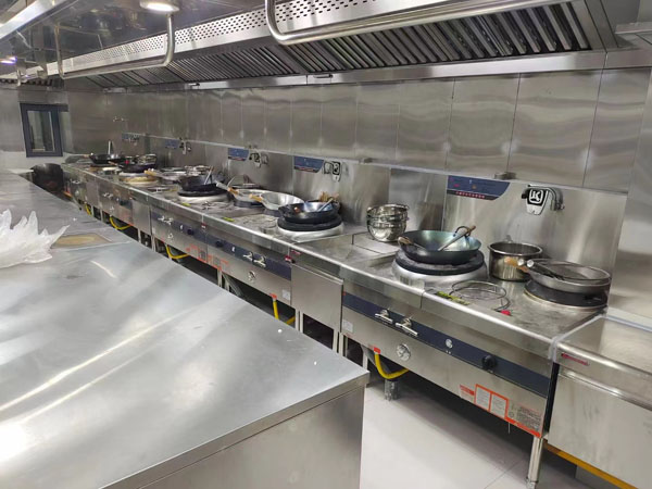 大型廚房設備施工現場展示